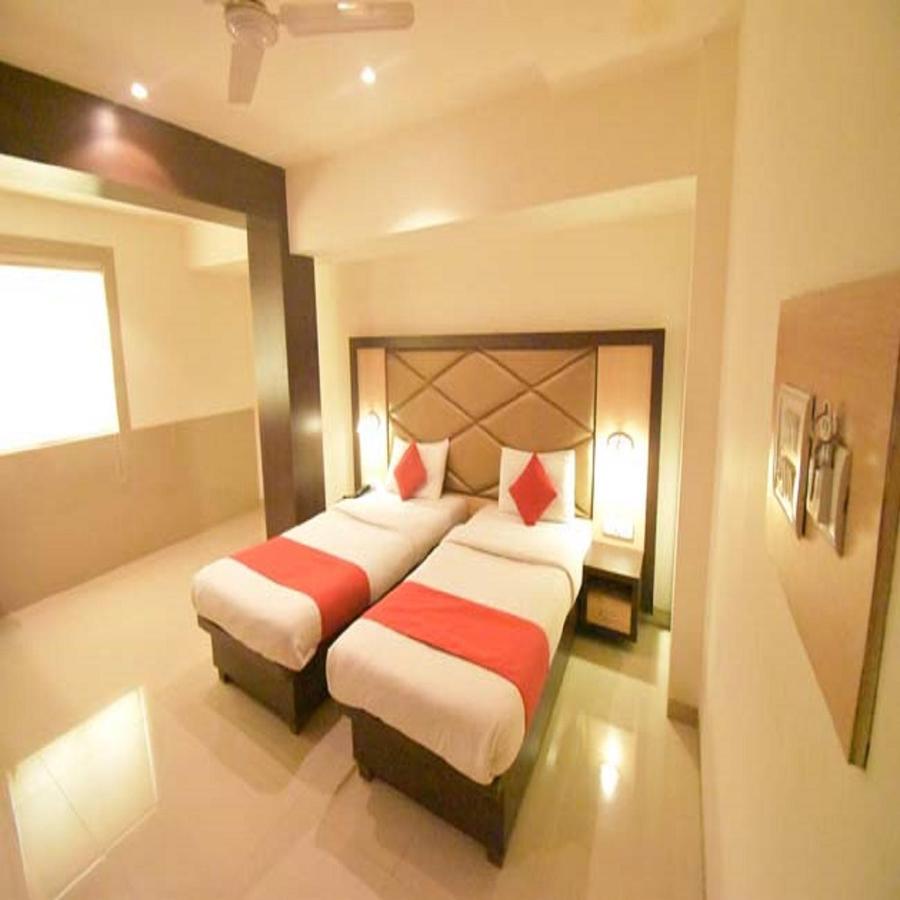 Hotel Everest Lodging Nova Bombaim Exterior foto